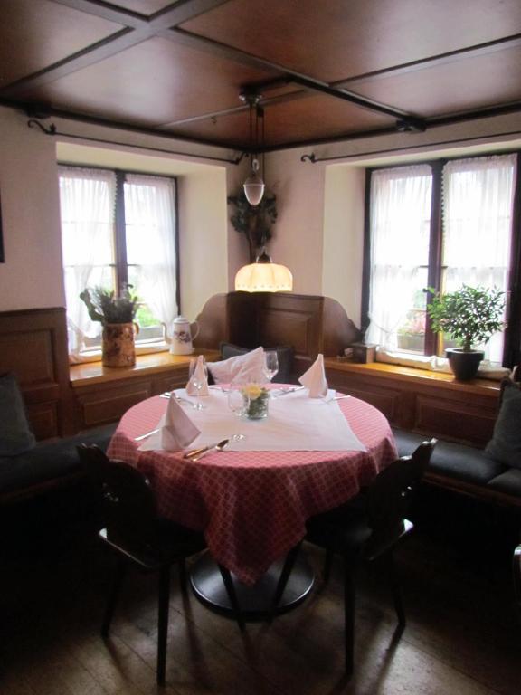 Gasthaus Zum Kreuz Hotel Freiburg im Breisgau Luaran gambar